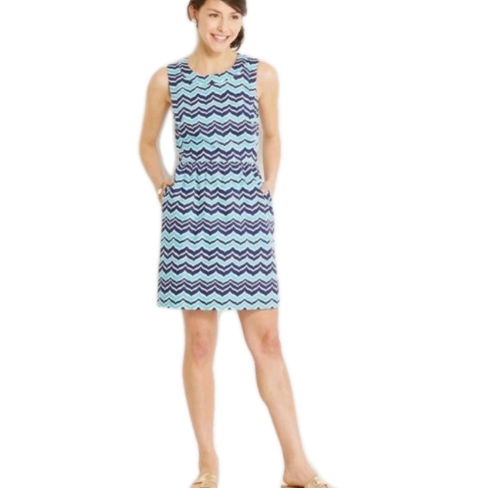 Vineyard Vines Women's Blue Whale Tail Chevron Dress Size 0